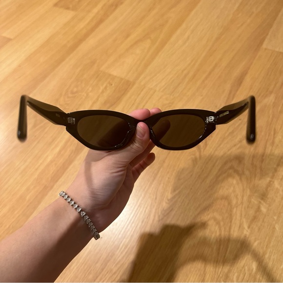 Gentle Monster Rococo Sunglasses 🕶️ - Picture 3 of 6